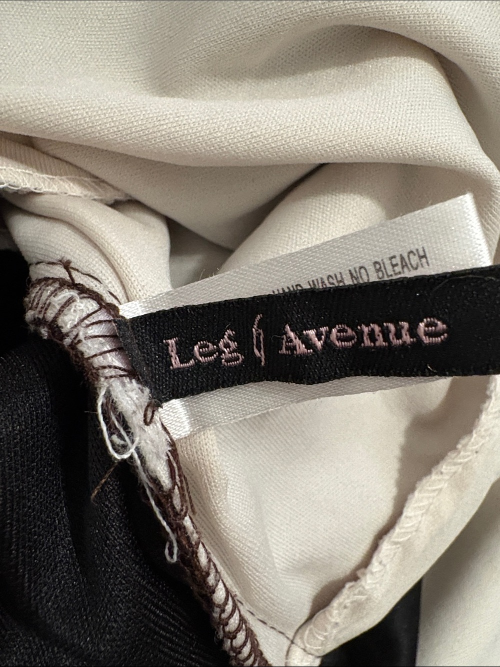 LEG AVENUE pirate Halloween cosplay outfit - Picture 4 of 10